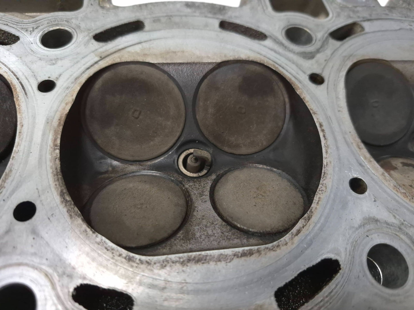 2011 Kia Sportage Engine Cylinder Head 2.4l OEM
