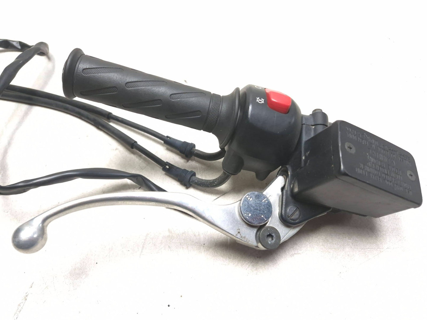 2001 Suzuki Gsx 750f Katana Front Brake Master Cylinder & Lever Switch Assy OEM