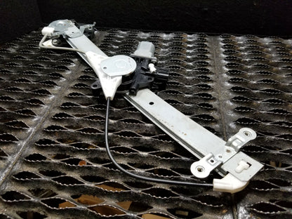2012 Subaru Forester Front Passenger Door Window Regulator W/ Motor OEM