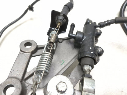 2014 Kawasaki Ninja 300ex300a Right Fotpeg W/ Brake Cylinder & Brake Caliper OEM