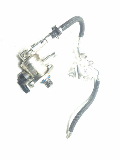 2017 Cadillac Xt5 High Pressure Fuel Pump 3.6l OEM