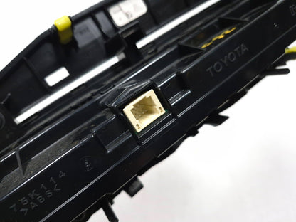 2018 Toyota Corolla AC Heater Control Panel OEM
