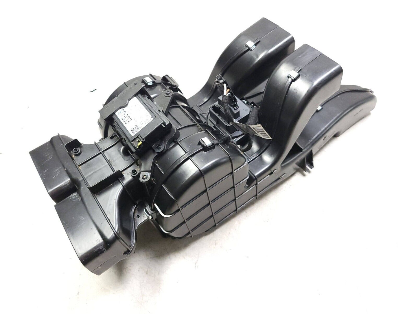 2014 - 2018 BMW X5 F15 Center Console Heater Blower Motor & Housing OEM