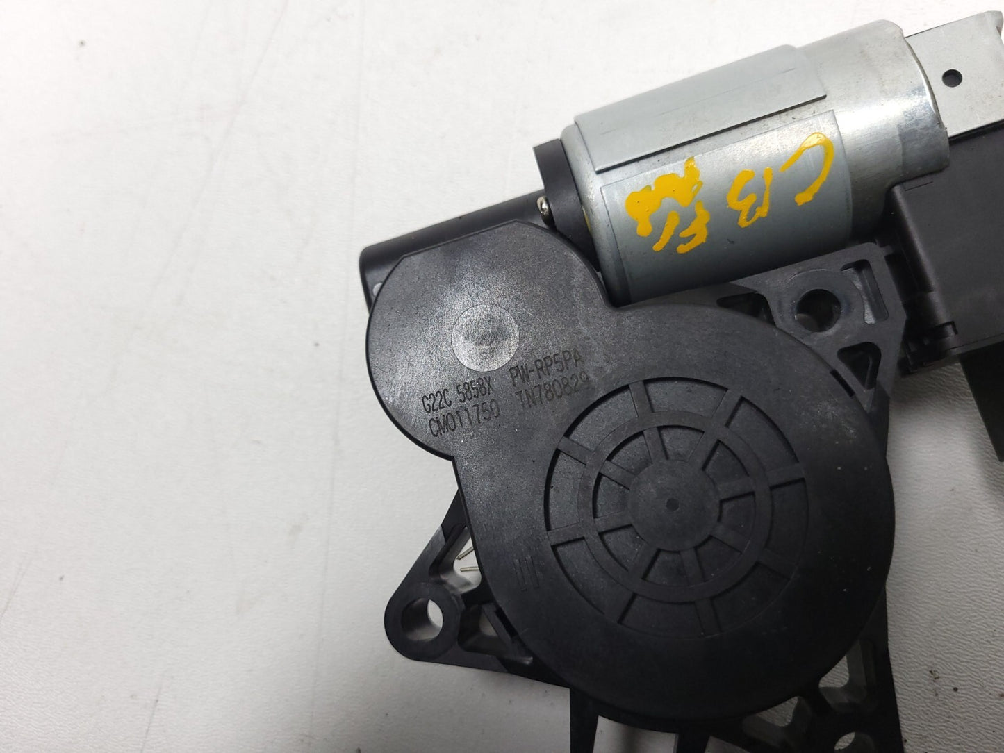 2007 - 2015 Mazda Cx-9 Window Motor Front Passenger Side Right OEM