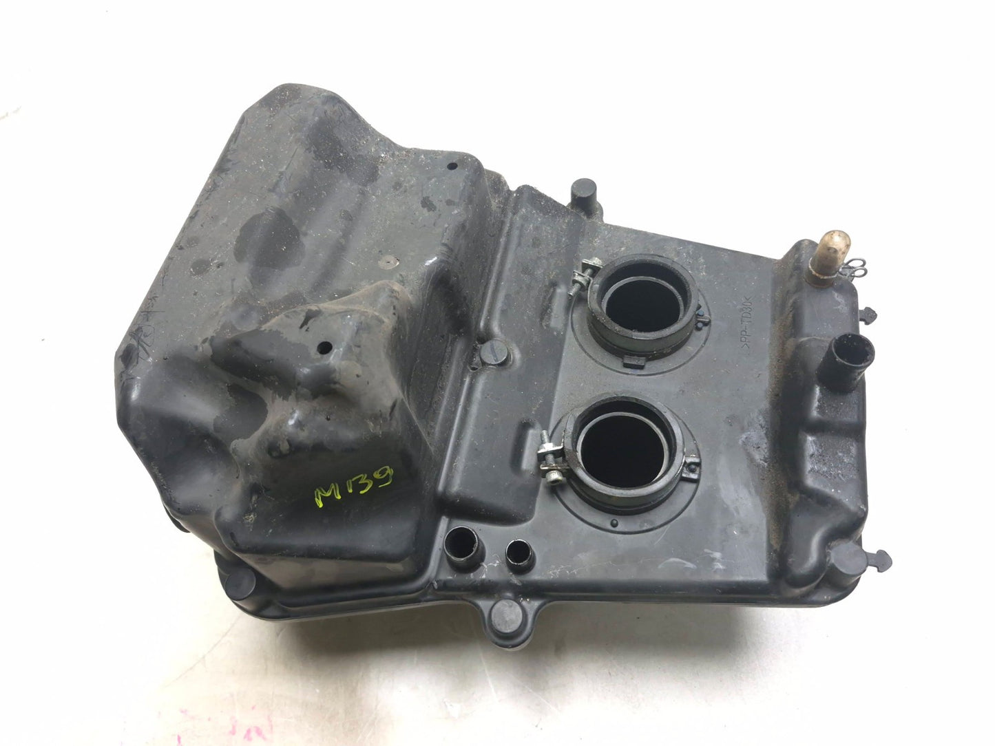 2023 Kawasaki Ninja Ex 400 Air Filter Box & Air Cut Valve Pair OEM