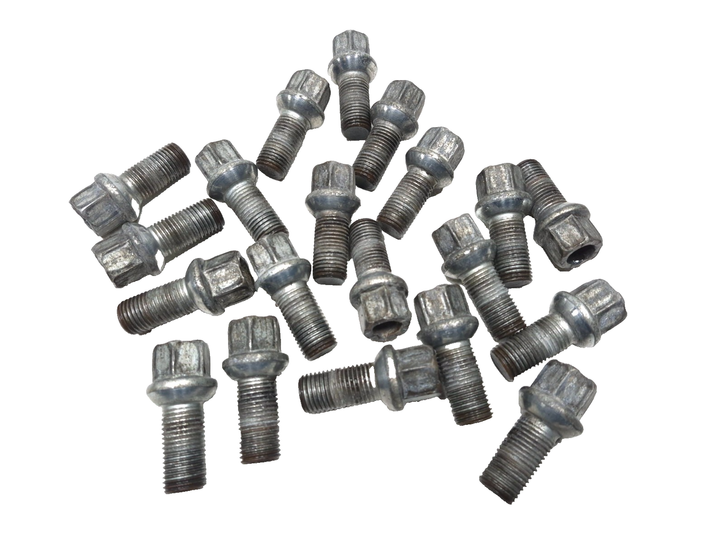 2015 Volkswagen Golf Wheel Lug Bolt 20pcs OEM