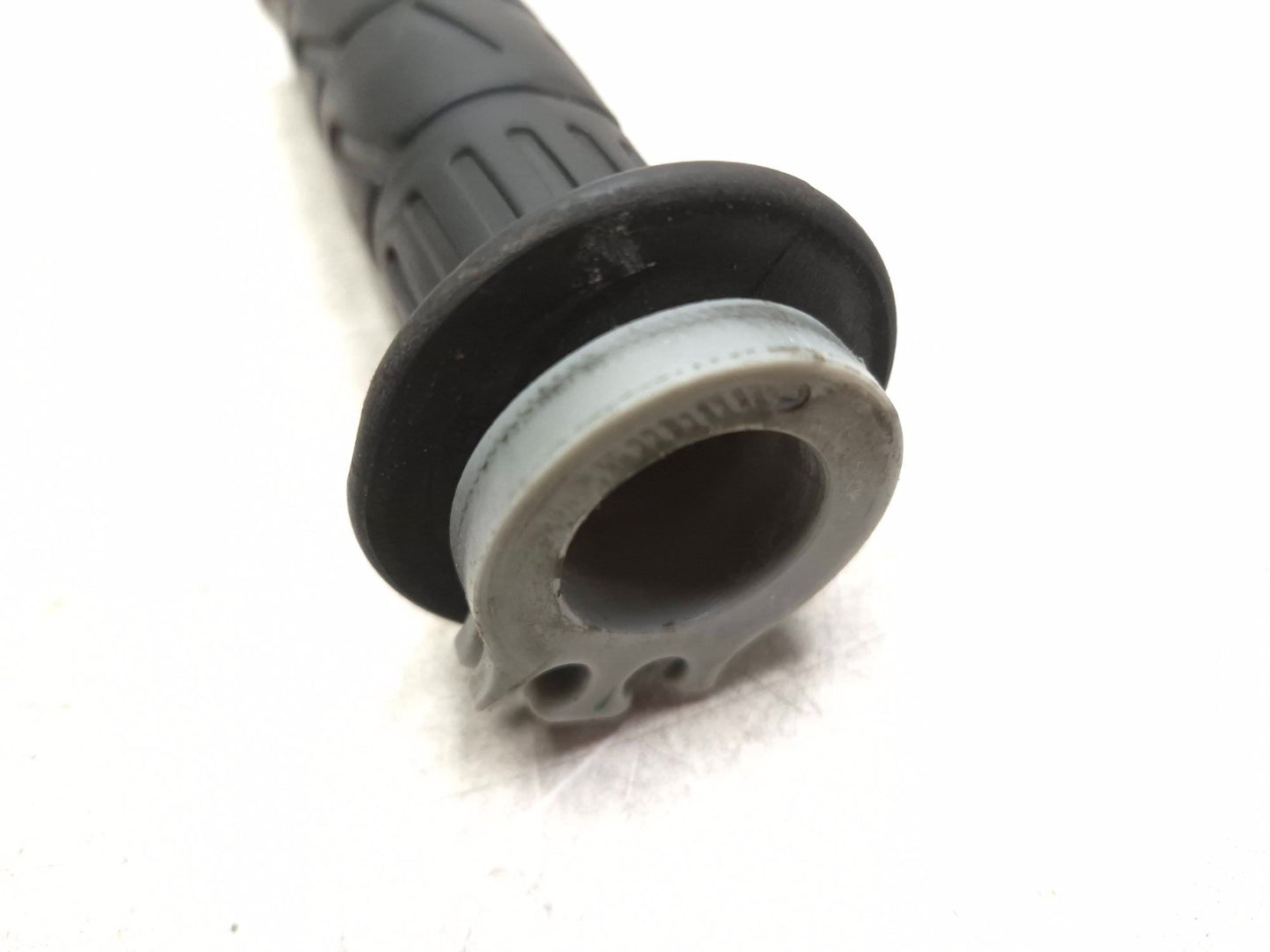 2014 Kawasaki Ninja 300 Ex300a Left & Right Grip W/bar End Weights OEM