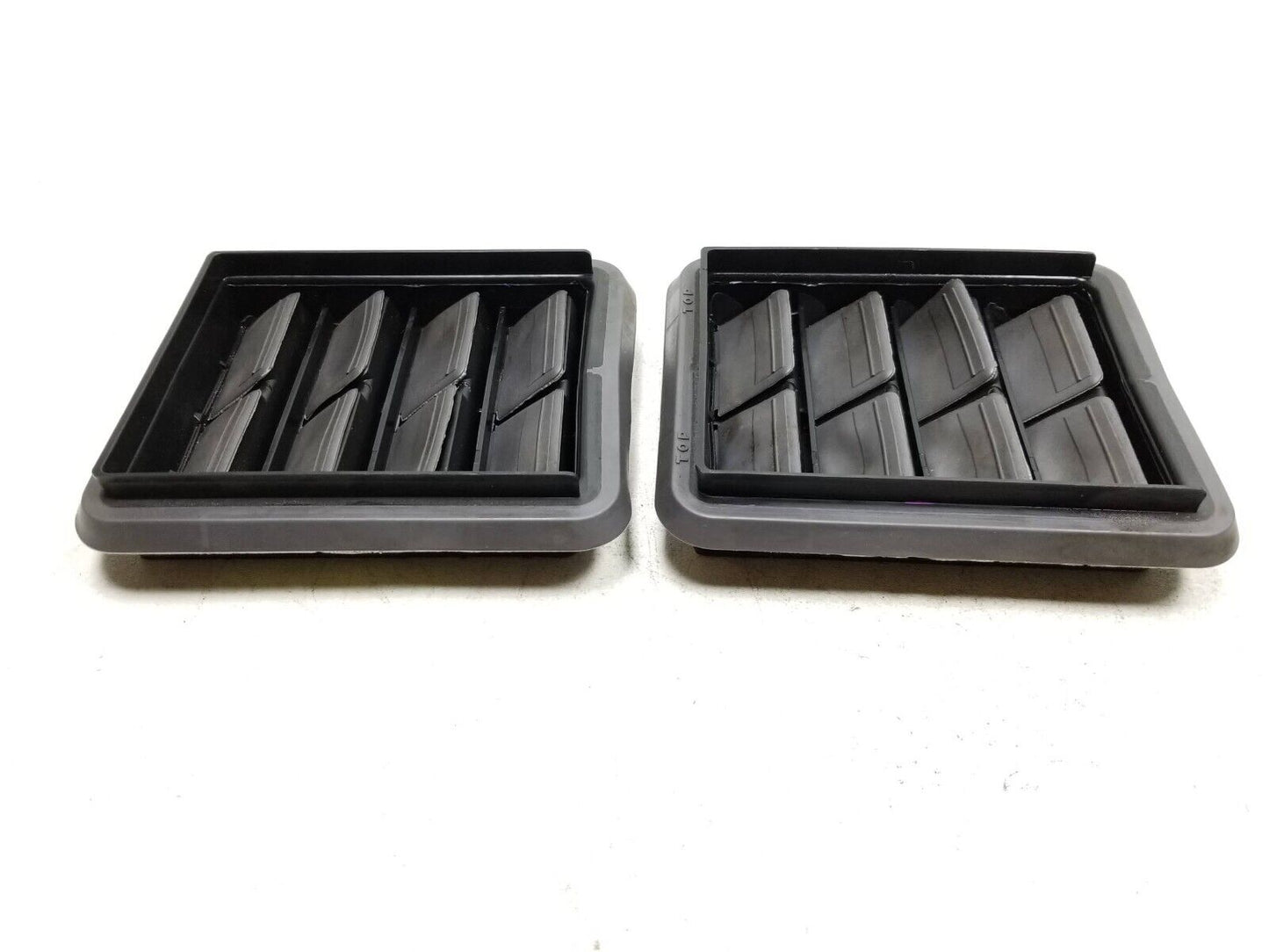 2016 - 2022 Dodge Durango Quarter Panel Pressure Vent Pair OEM