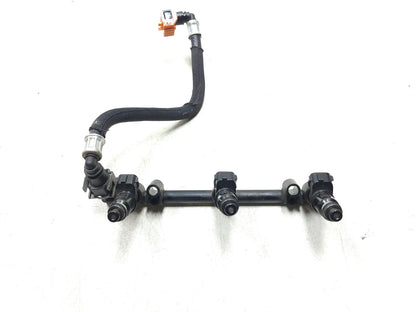 2009 - 2016 Triumph Street Triple R Fuel Rail & Injectors OEM