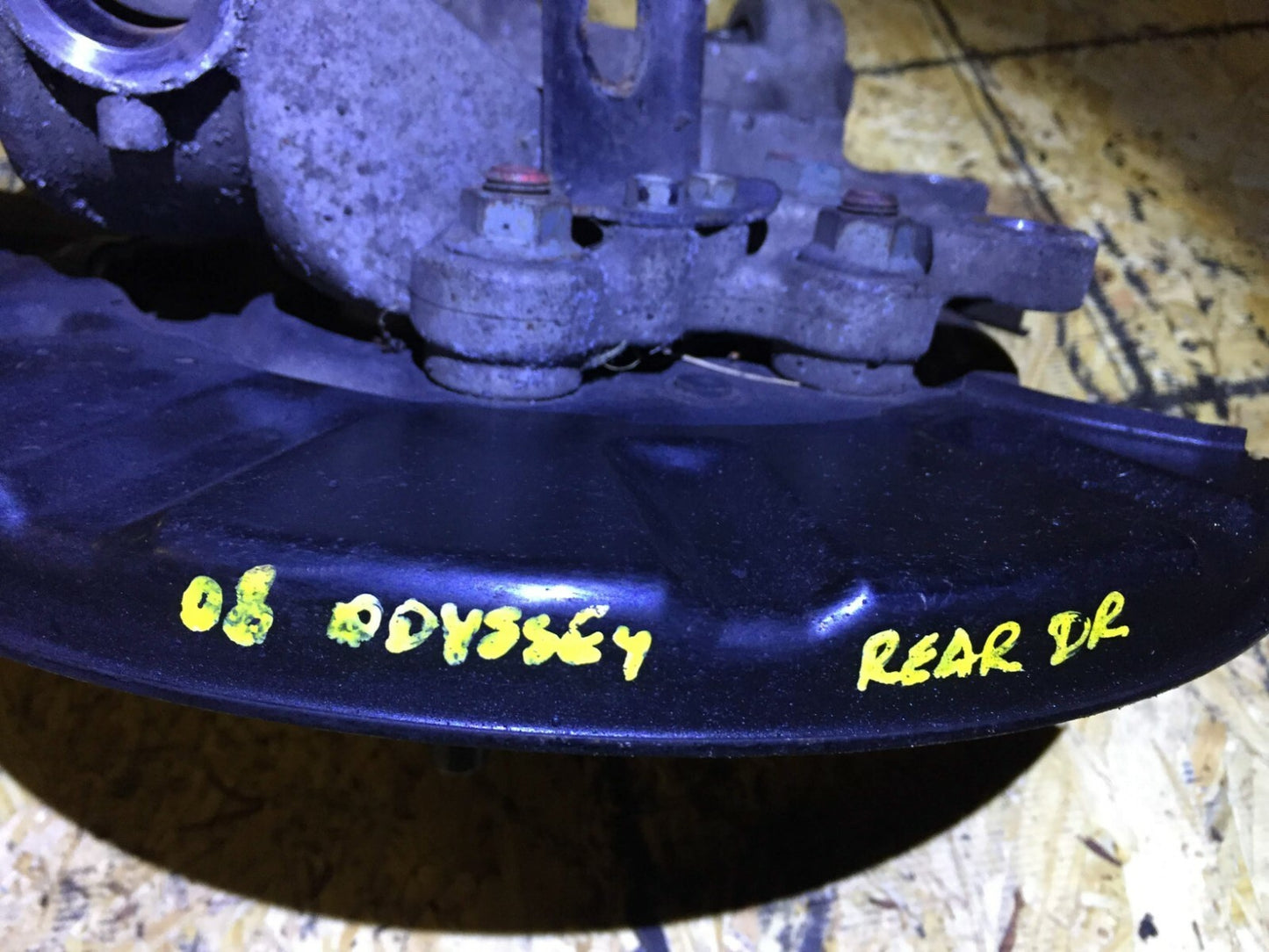 2008 Honda Odyssey Rear Spindle Knuckle Wheel Hub Left Driver Side OEM