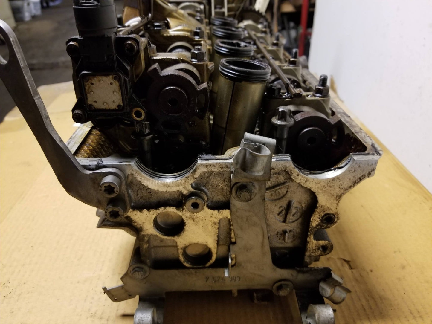 2010 BMW X5 E70 Engine Cylinder Head 4.8l N62t Passenger Side Right OEM