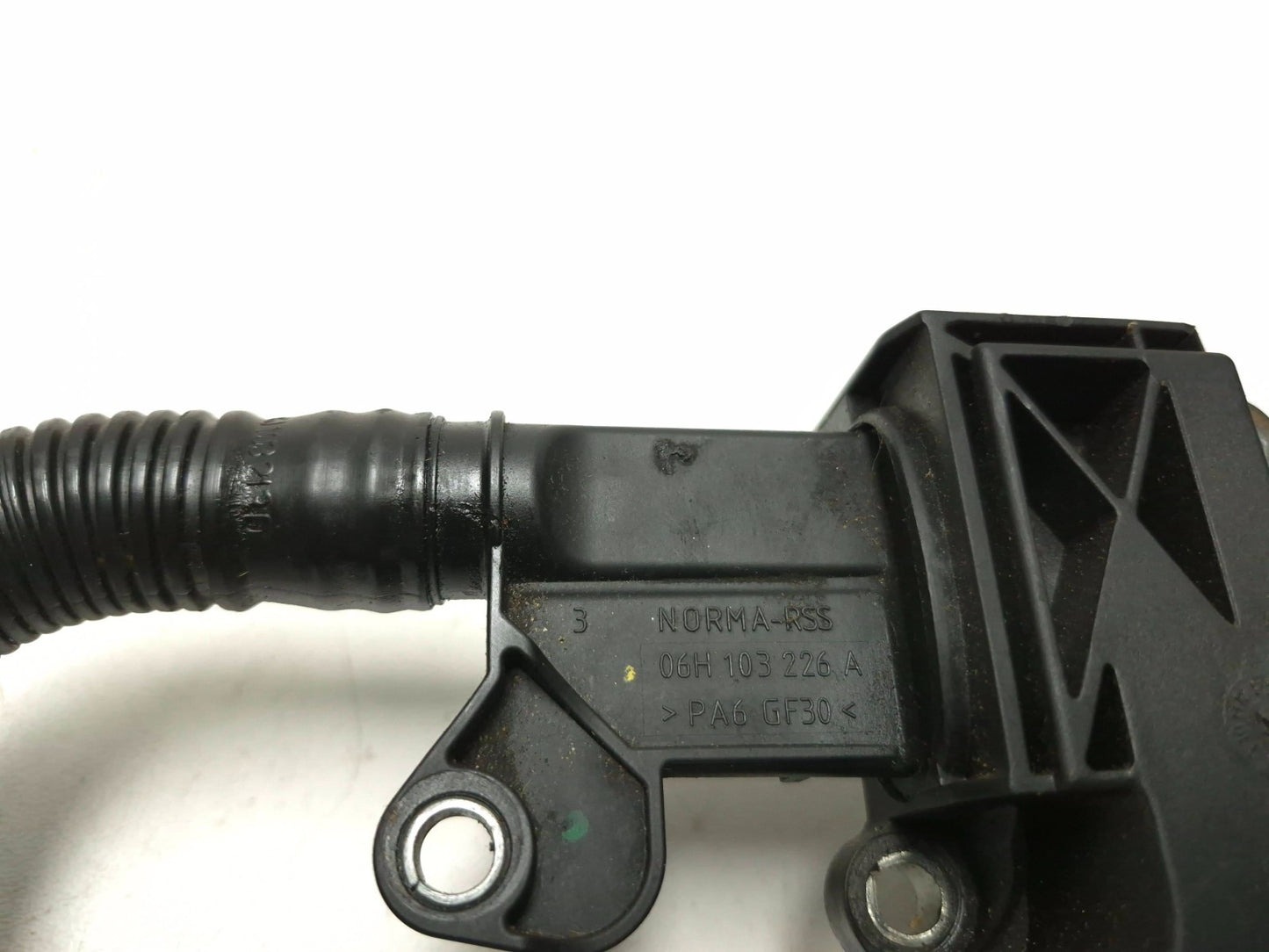 2011 Volkswagen Tiguan Engine Oil Separator OEM
