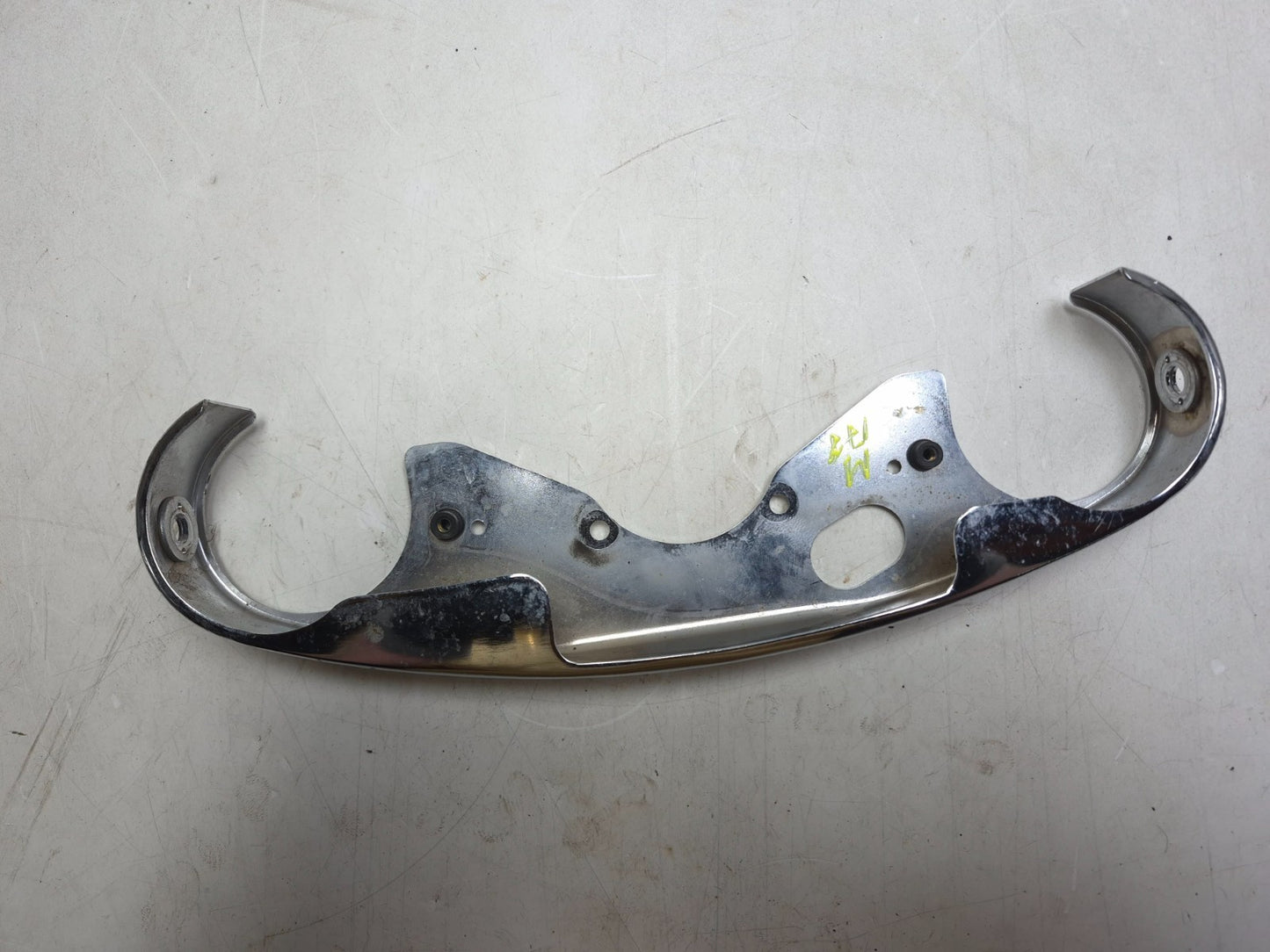 2001 Kawasaki Vulcan 1500 Vn1500 Classic Triple Tree Lower Cover OEM