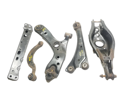 11-17 Lexus CT200h Rear Control Arm Passenger Side 5pcs Oem✅