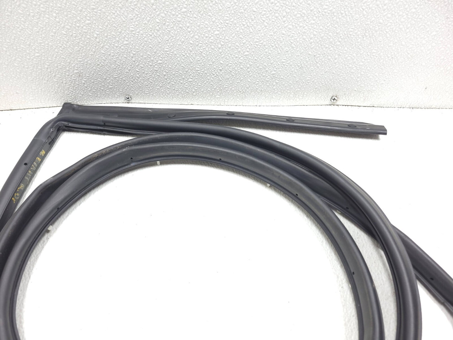 14 15 16 Hyundai Elantra Door Weatherstrip Seal Rear Left Driver Side OEM Sedan