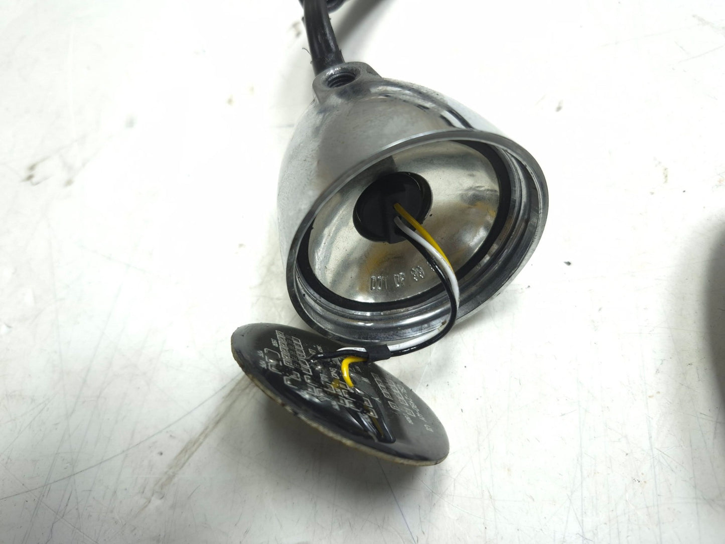 2004 Harley-davidson Sportster Xl883 Front Turn Signal Left & Right Pair OEM
