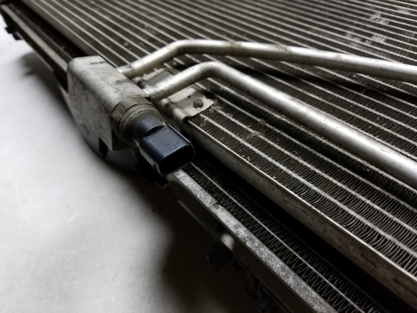03 04 05 06 Mercedes C230 Engine Cooling Radiator & Fan 1.8l OEM