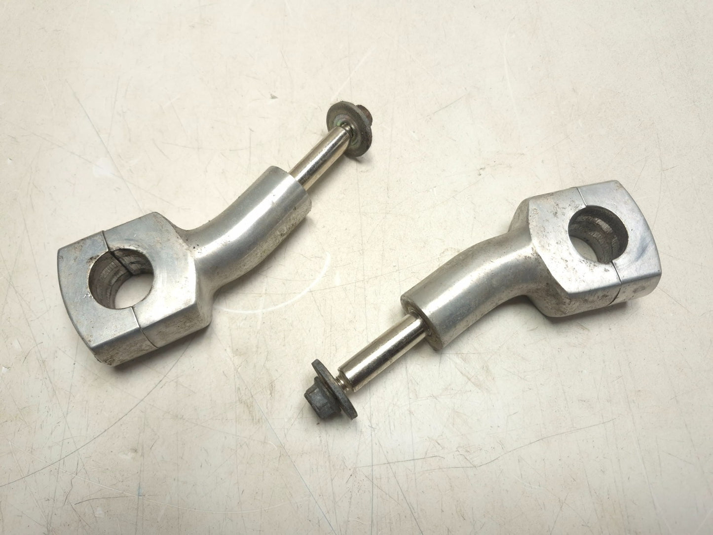 1997 Honda Magna Vf750 Handlebar Riser Left & Right OEM