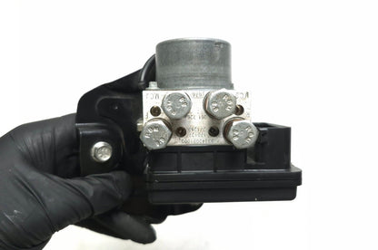 2017 Ktm 390 Duke ABS Brake Pump Module OEM