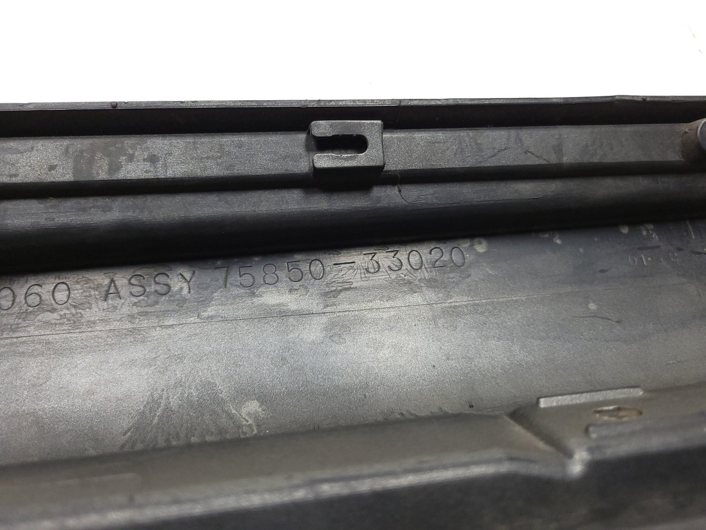 2002-2003 Lexus Es3500 Rocker Panel Skirt Molding Passenger Side Right OEM