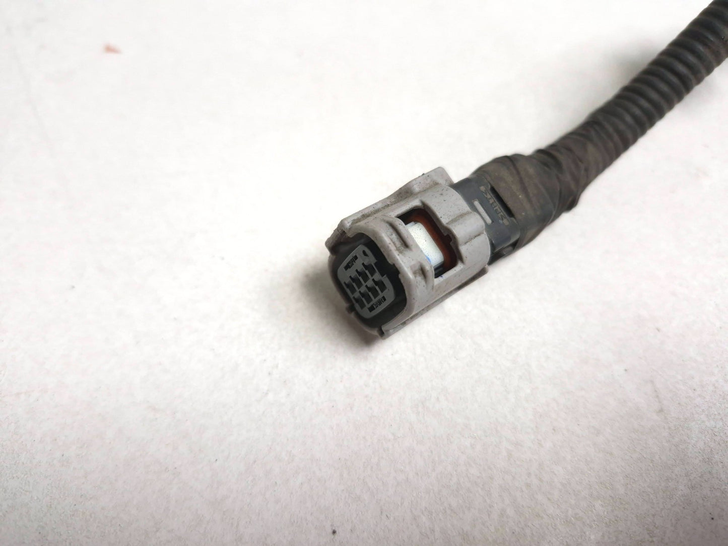 2011 Toyota Prius Interior Floor Wire Harnes Driver & Passenger Side Pair OEM