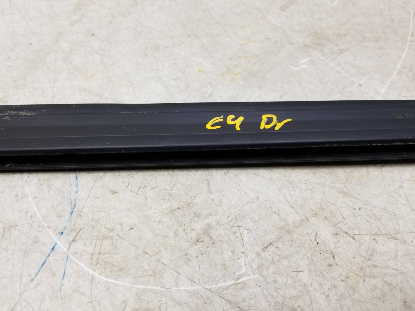 2011 Cadillac SRX Exterior Roof Trim Molding Left & Right OEM