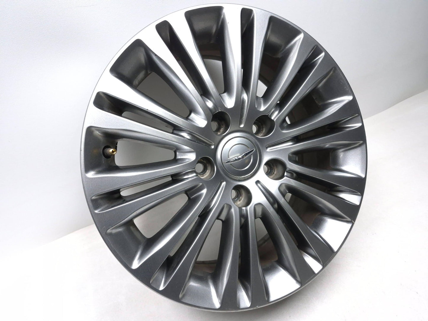 2015 Chrysler Town & Country Wheel Rim 17"x6.5 OEM