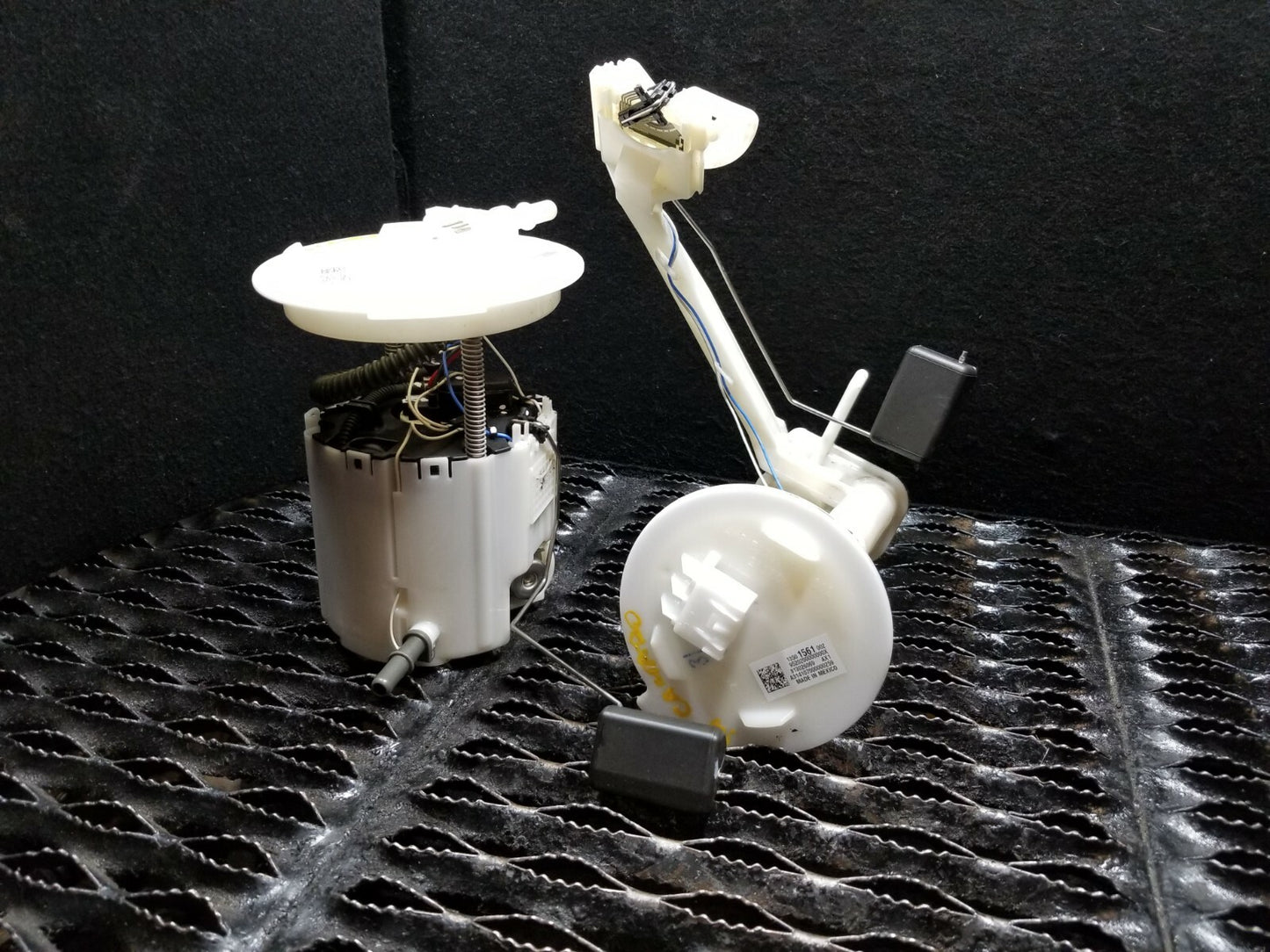 2014 Chevrolet Camaro Fuel Pump & Sending OEM