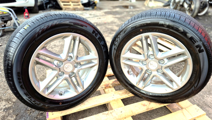 2019 Hyundai Kona Alloy Wheel Rim 16x6.5 & Tire 205/60r16 2pcs OEM