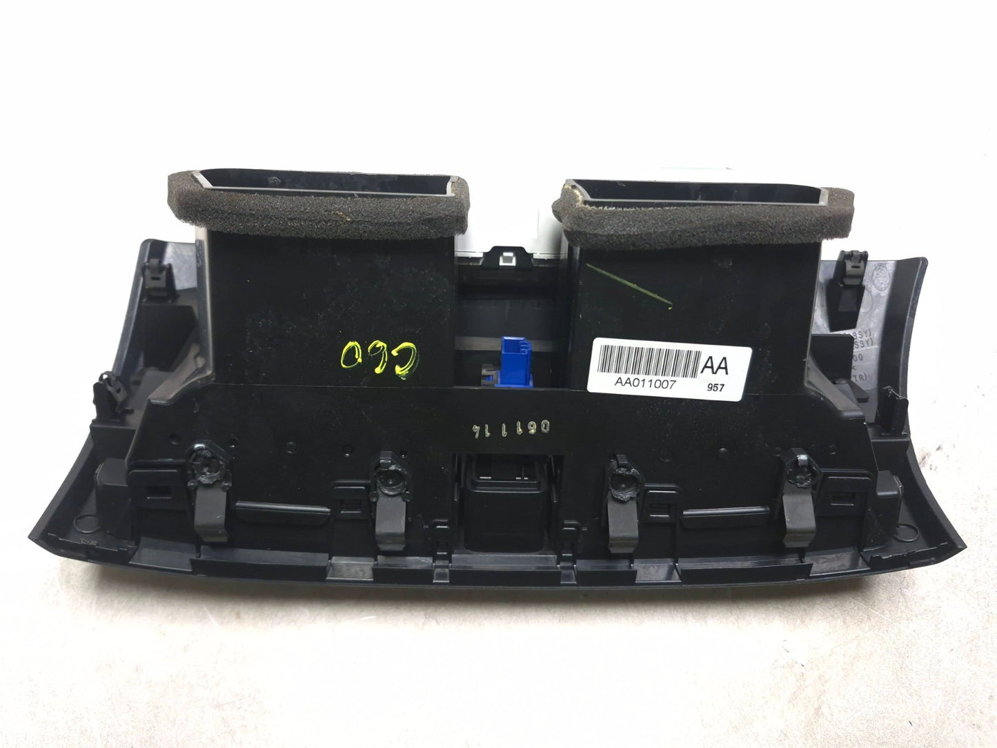 2007 Acura Tl Center Dash AC Air Vent Heater Grille Duct & Display OEM