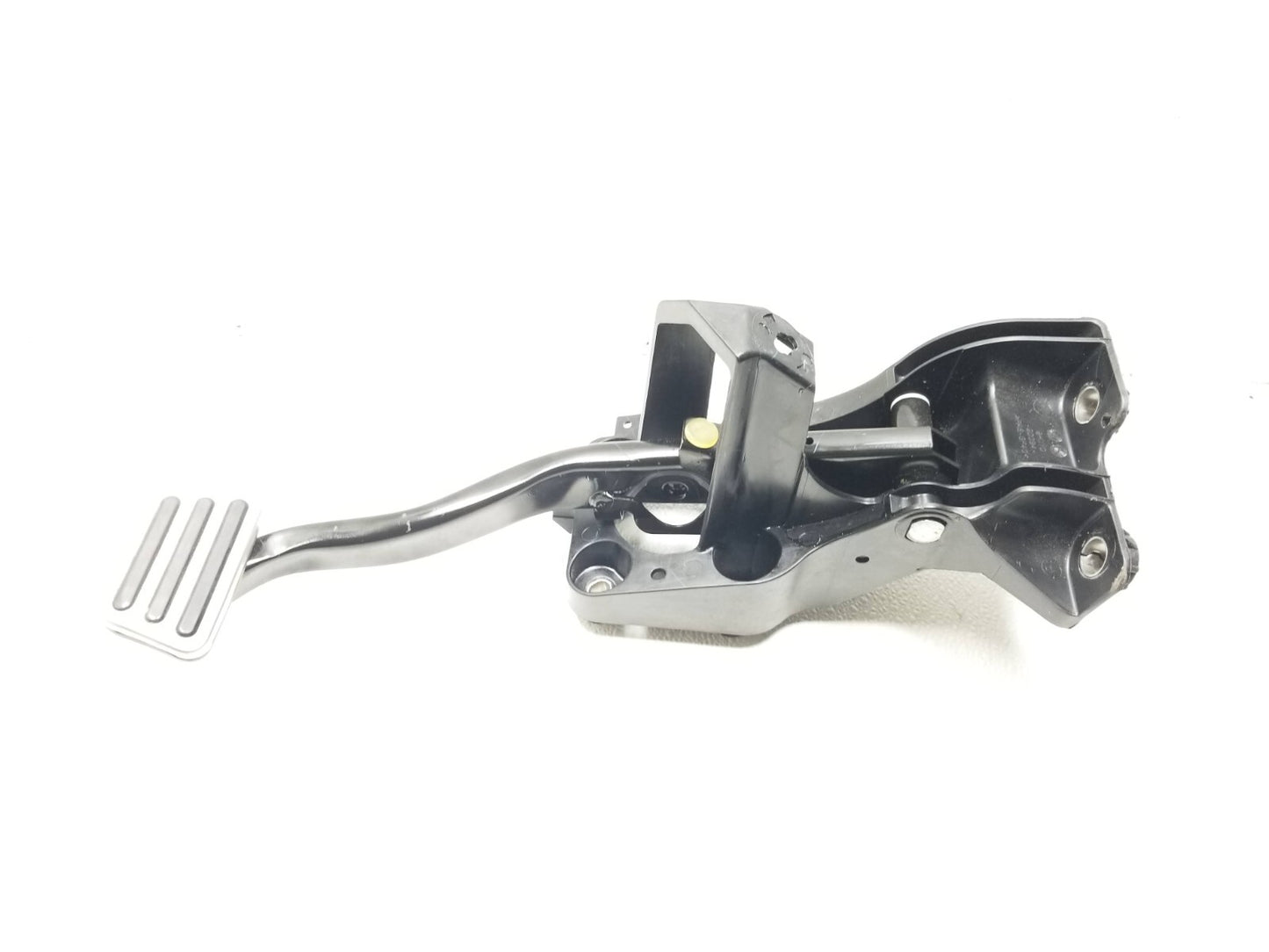 2016 Ford Mustang Gt Brake Pedal W/ Bracket Assy OEM