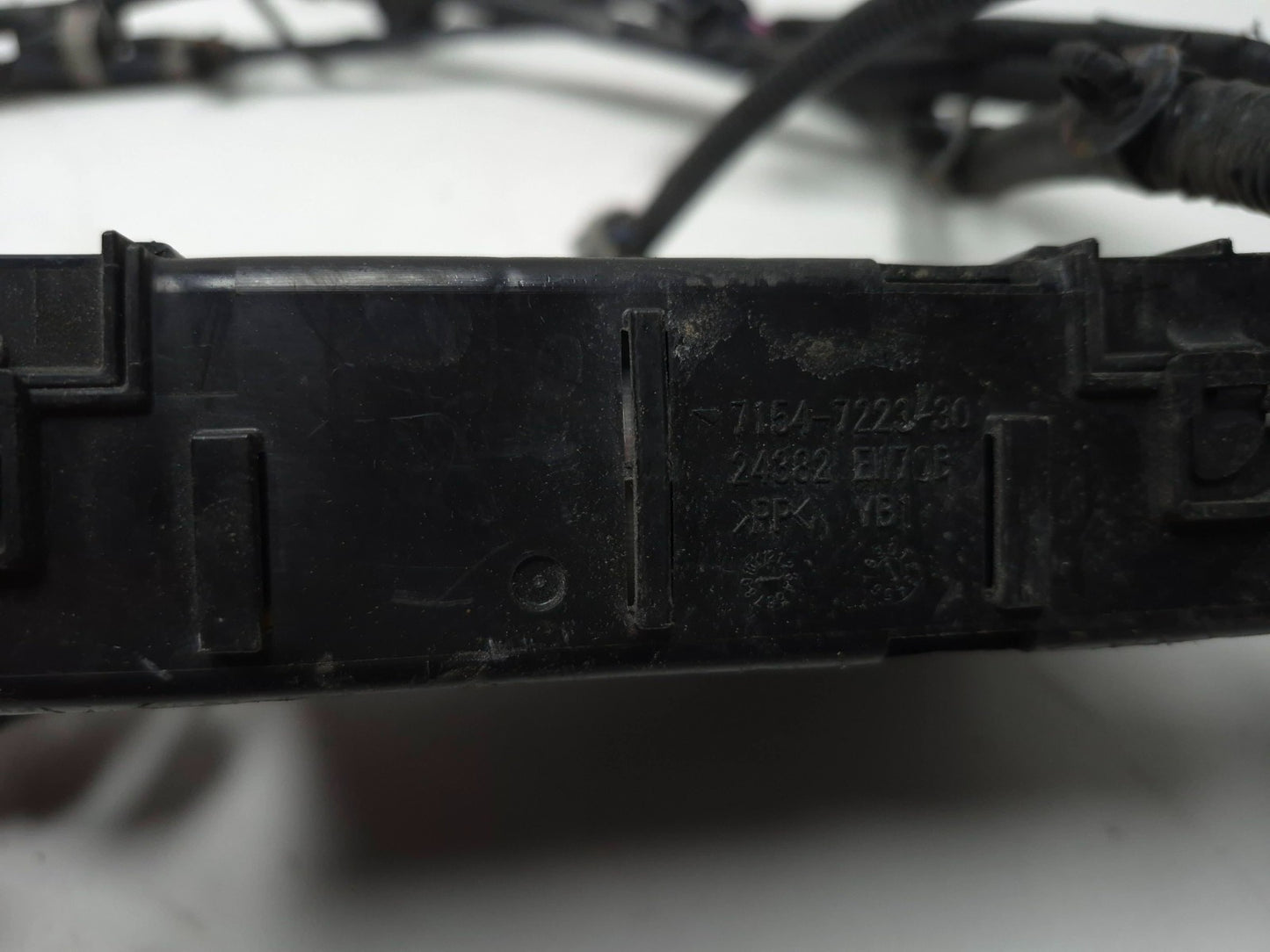 2015 Nissan Juke Main Fuse Box Wire Harness OEM