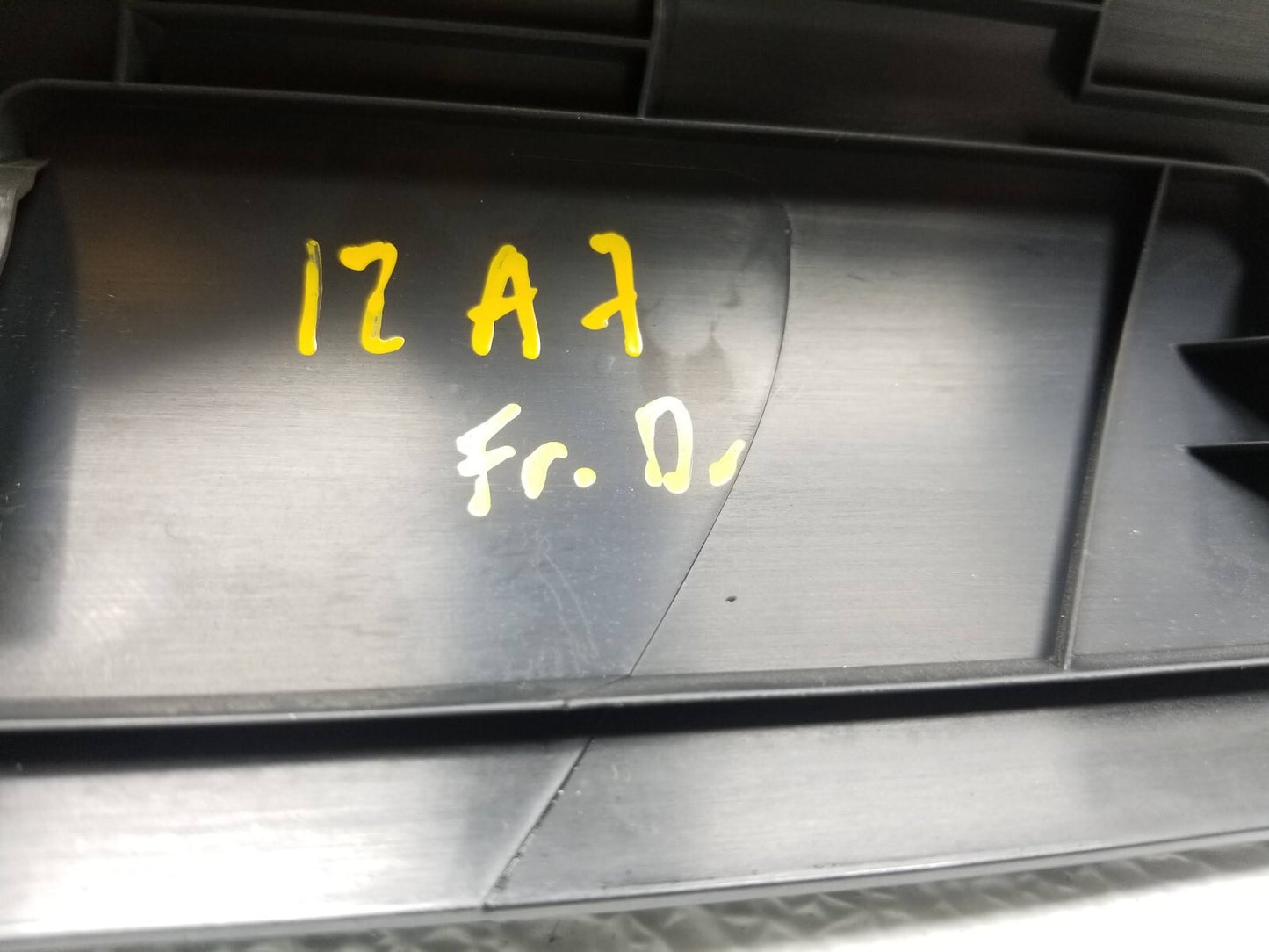 12 13 14 15 16 17 Audi A7 Front Seal Scuff Kick Plate Cover Left Driver Side OEM