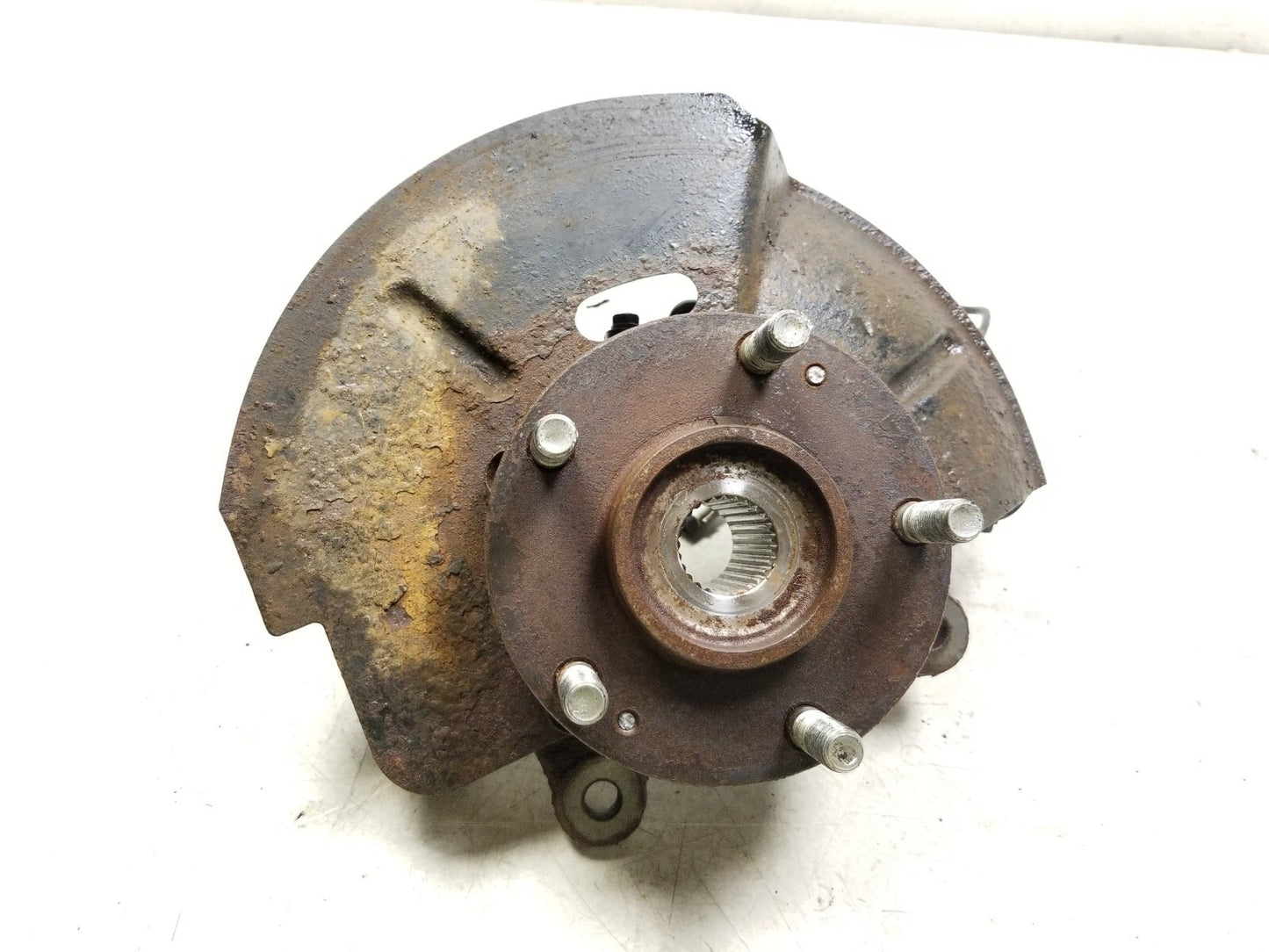 11 - 13 Kia Sportage AWD Front Spindle Knuckle Wheel Hub Passenger Rh 2.4l OEM