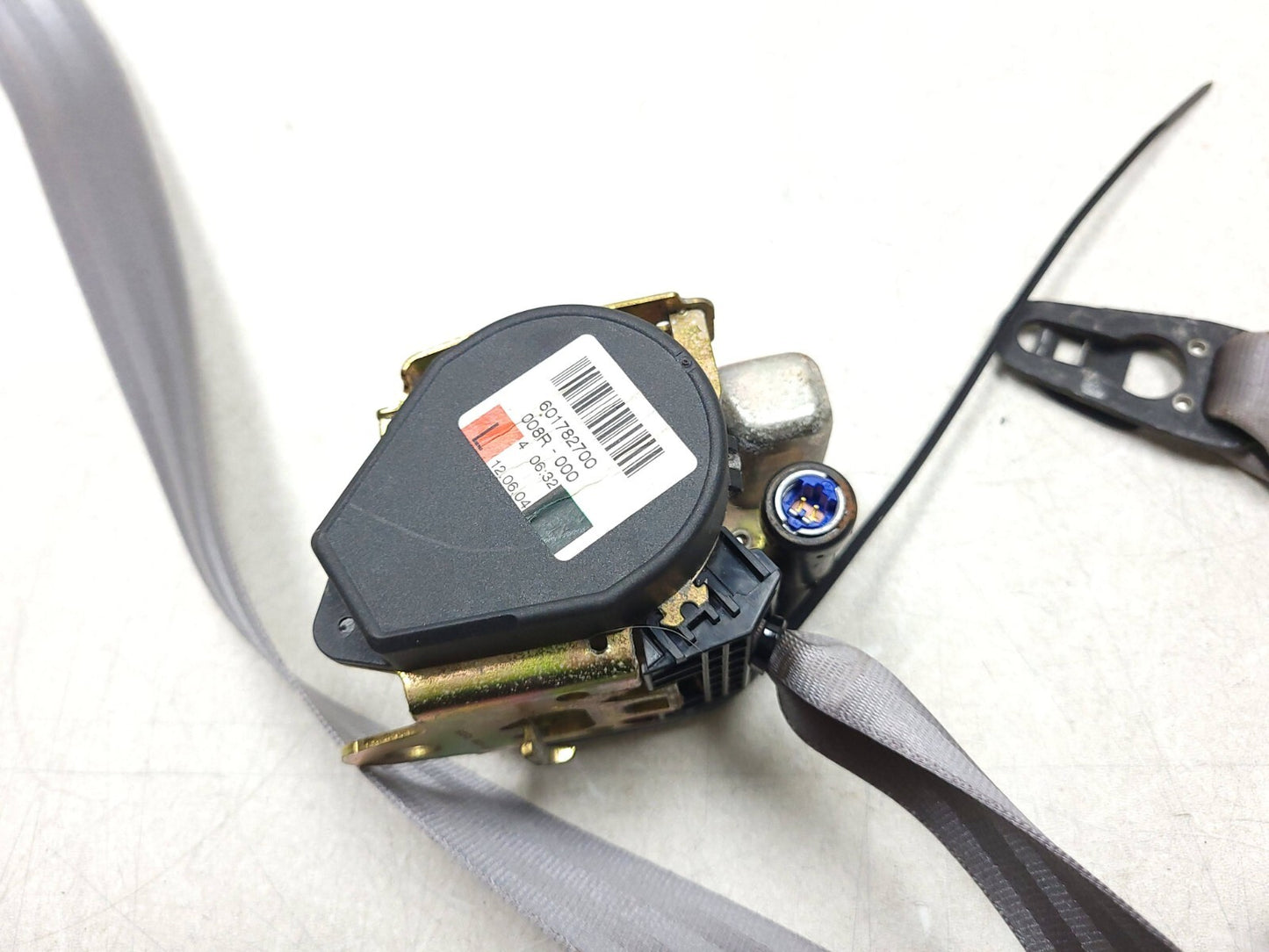 2004 - 2007 Audi A8l A8 S8 Front Seat Belt Retractor Left & Right OEM