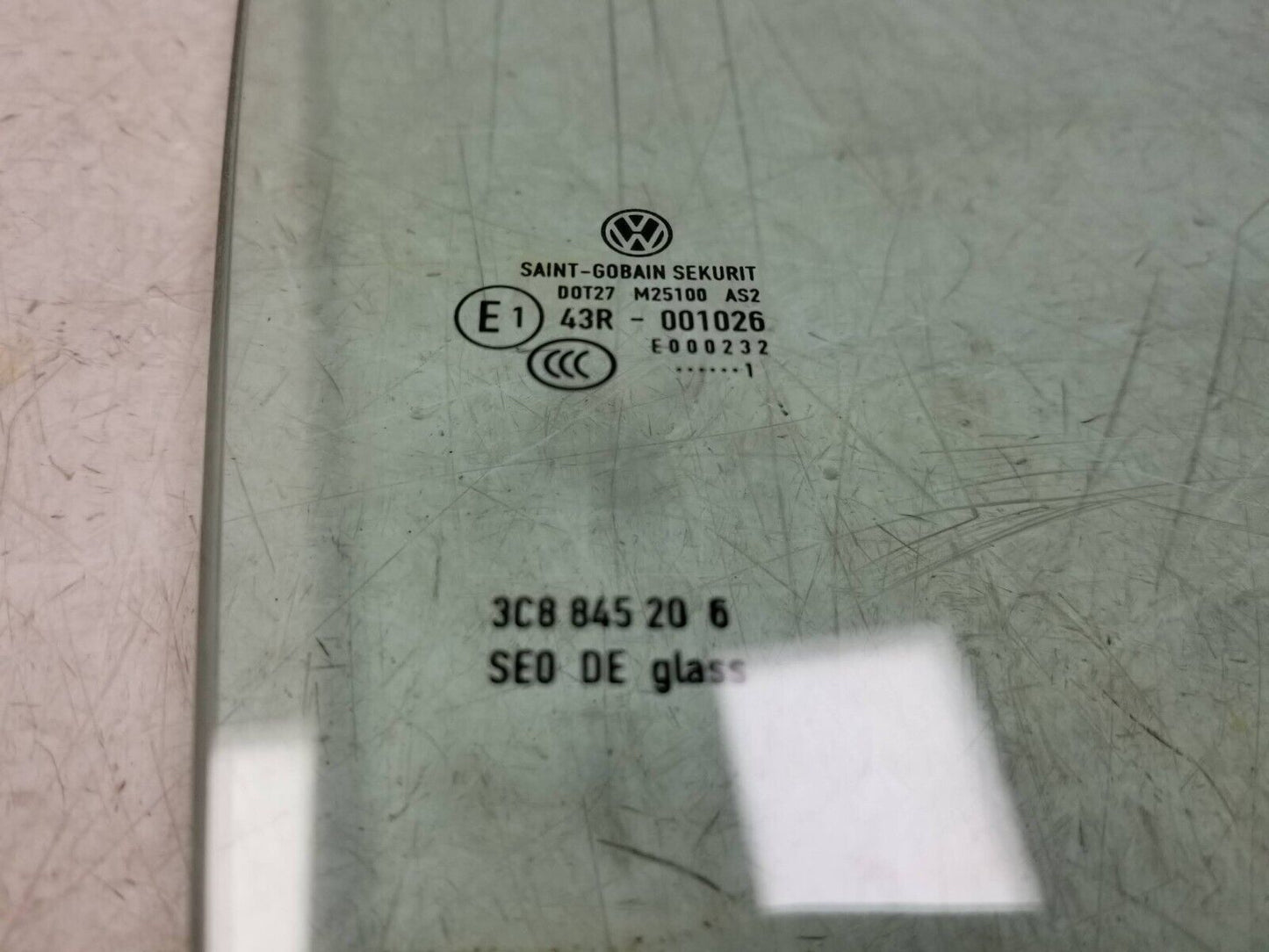 2009 - 2017 Volkswagen Cc Rear Door Window Glass Passenger Side Right OEM