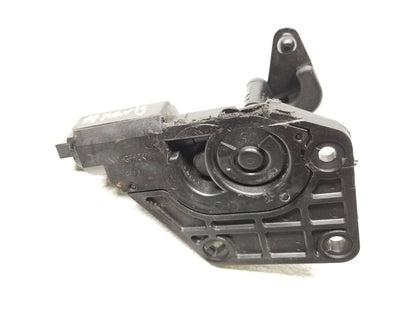 2007 - 2014 Lincoln Navigator Quarter Window Regulator Rear Driver Left Side OEM