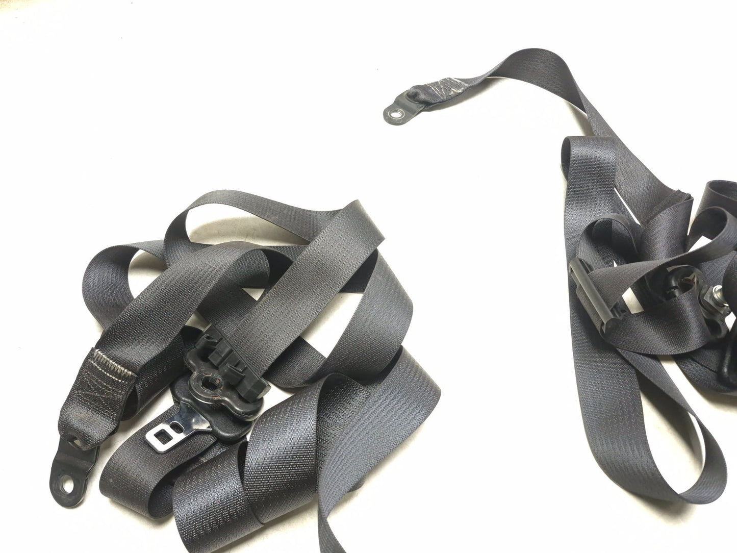 2017 Dodge Journey Front Seat Belt Retractor Left & Right OEM