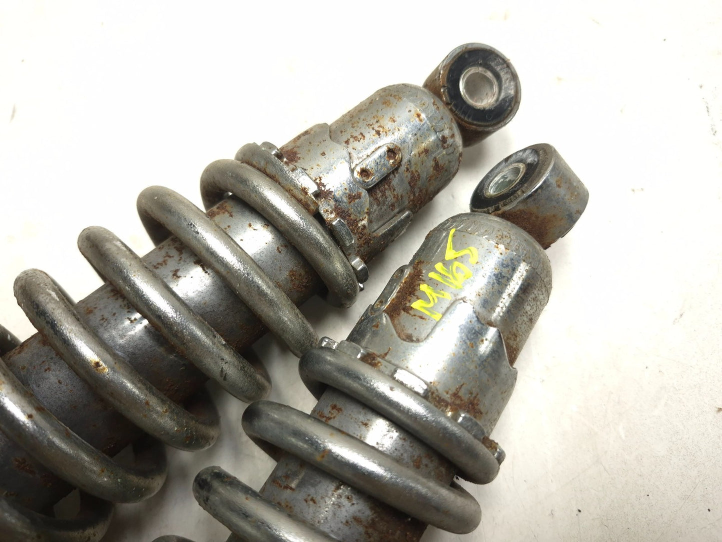 1997 Honda Magna 750 Vf750c Rear Shock Absorber Pair OEM