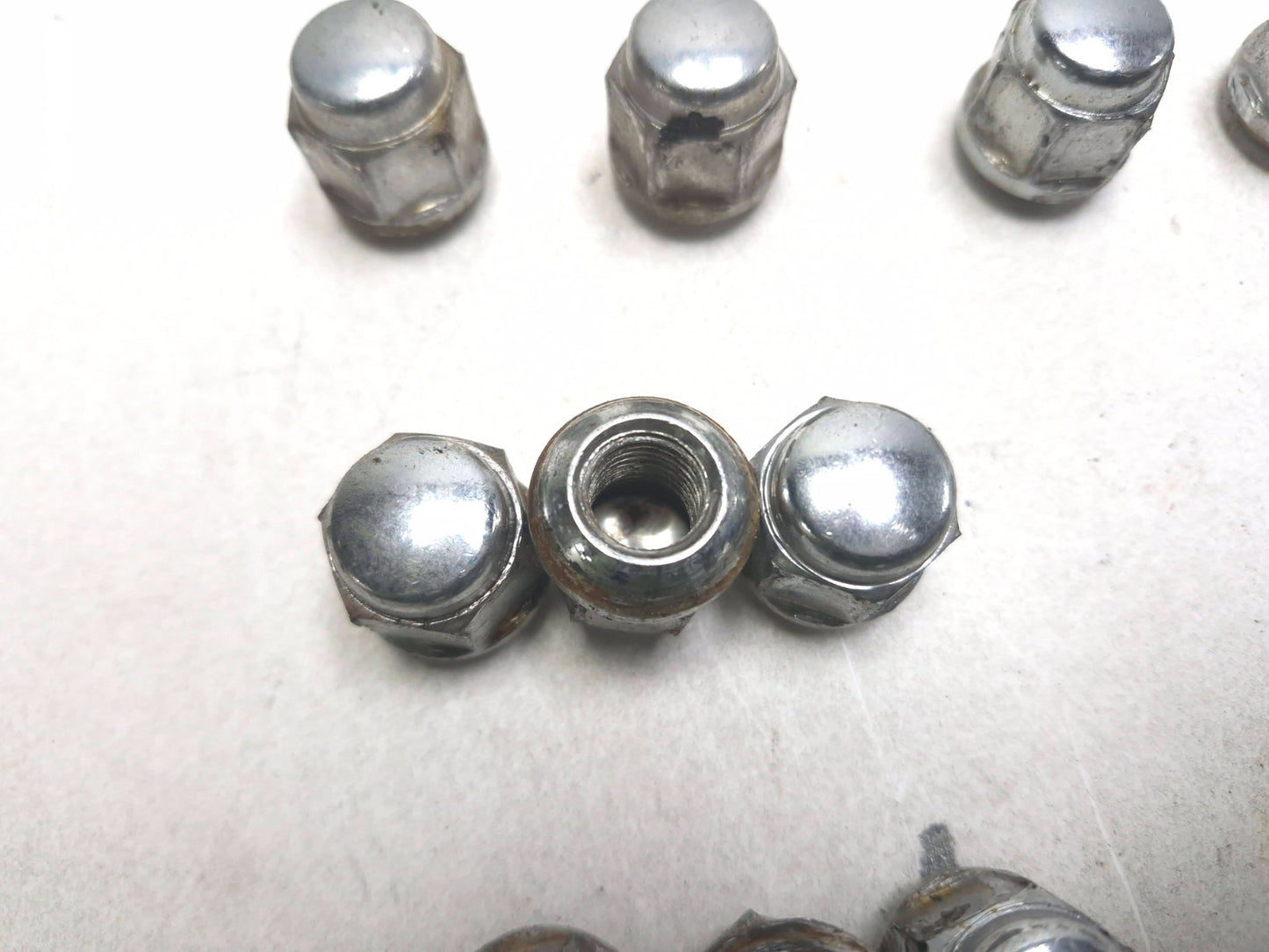 2007 Honda Fit Wheel Lug Nut 16pcs OEM