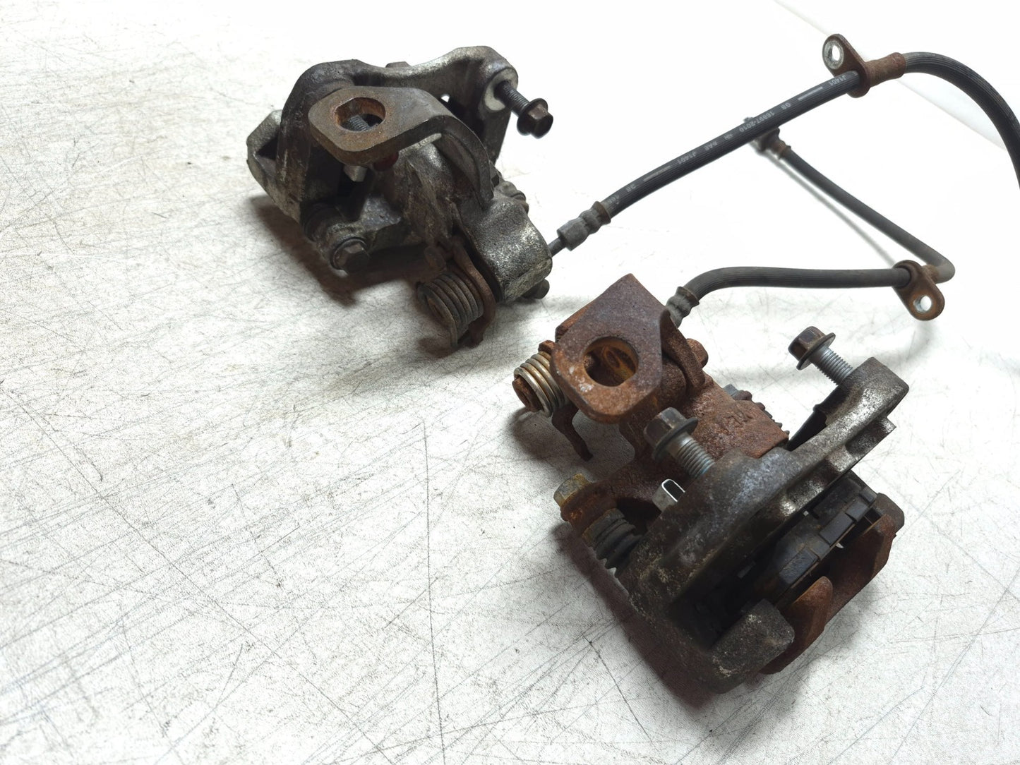 2012 Honda Cr-z Rear Brake Caliper Left & Right OEM