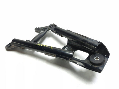2013 Suzuki Vl800 Boulevard C50 Swingarm Bracket & Muffler Bracket Pair OEM