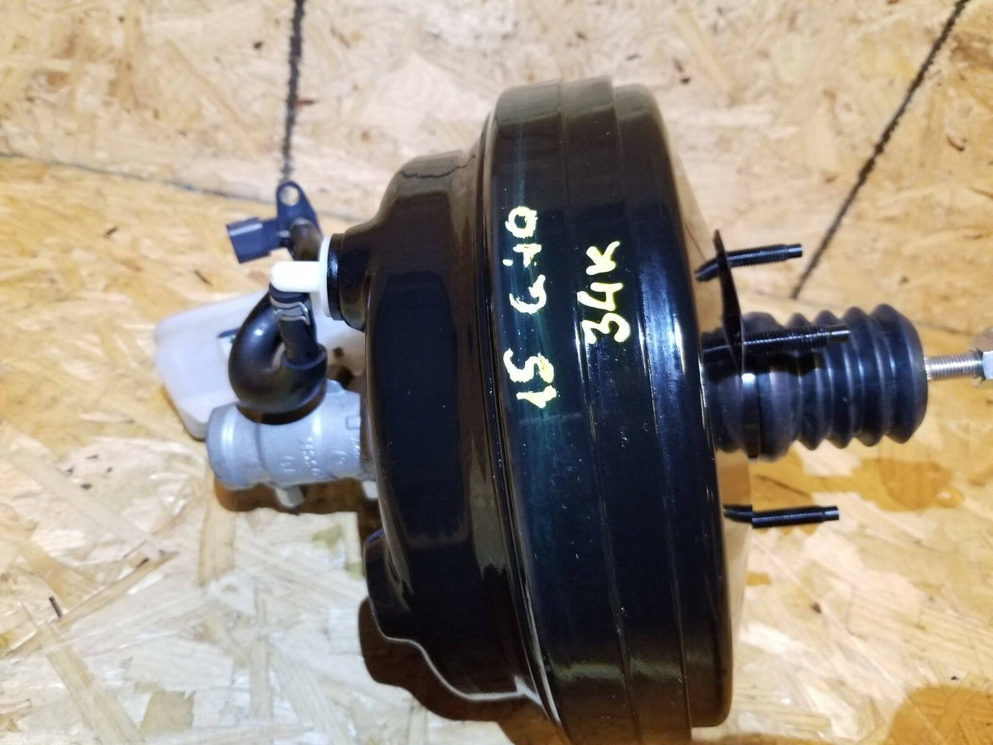 2014 2015 Infiniti Q40 Power Brake Booster W/ Master Cylinder OEM 34k
