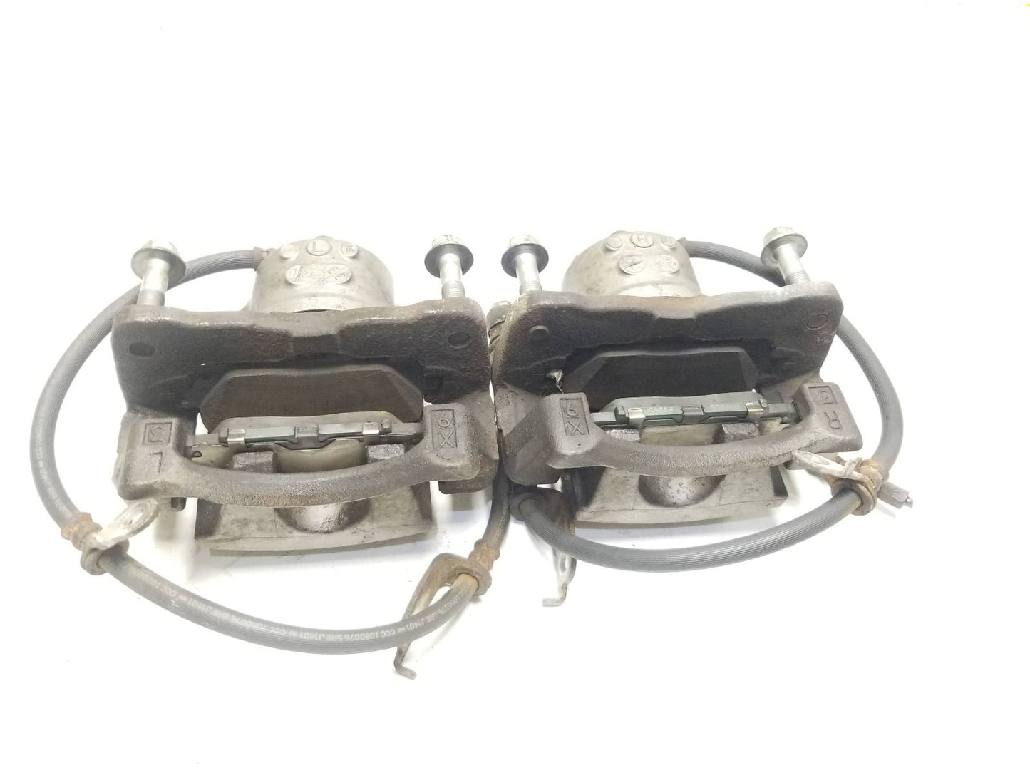 11-17 Lexus CT200h Front Brake Caliper Left & Right Pair Oem✅