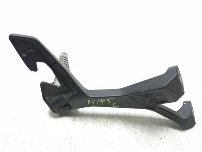 2019 Kawasaki Z400 Er400d Rear Footrest Left & Right Pair OEM