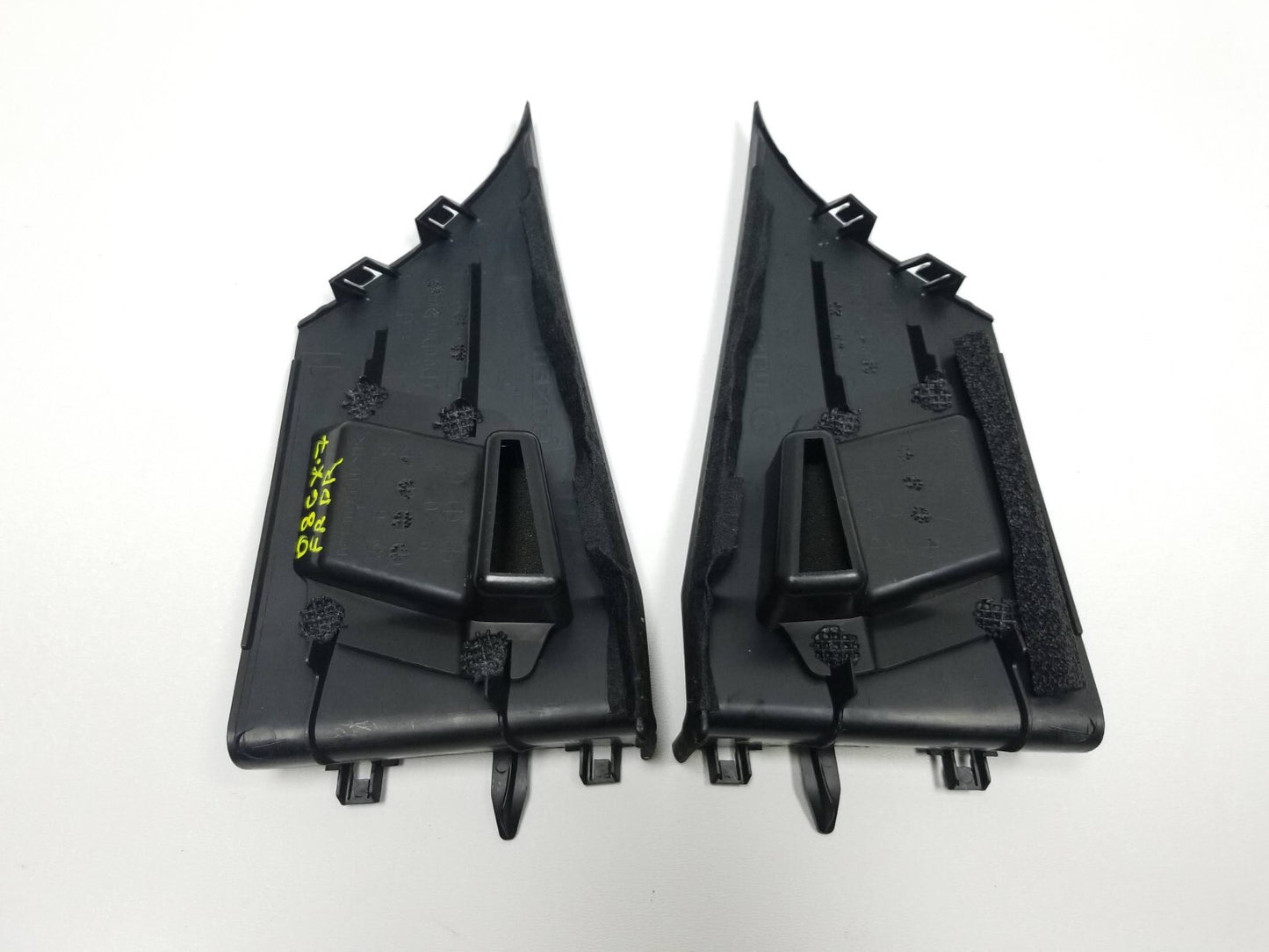 2009 Mazda Cx-7 Front Pillar Trim Cover 4pcs OEM