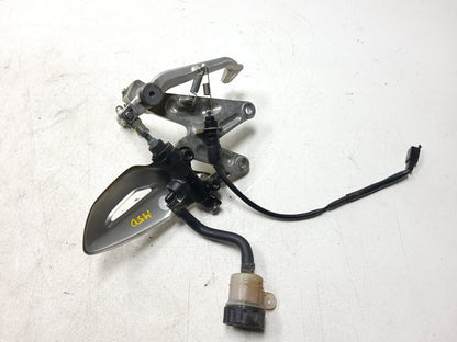 09-12 Triumph Street Triple R Front Right Foot Peg & Bracket W/master Cylinder