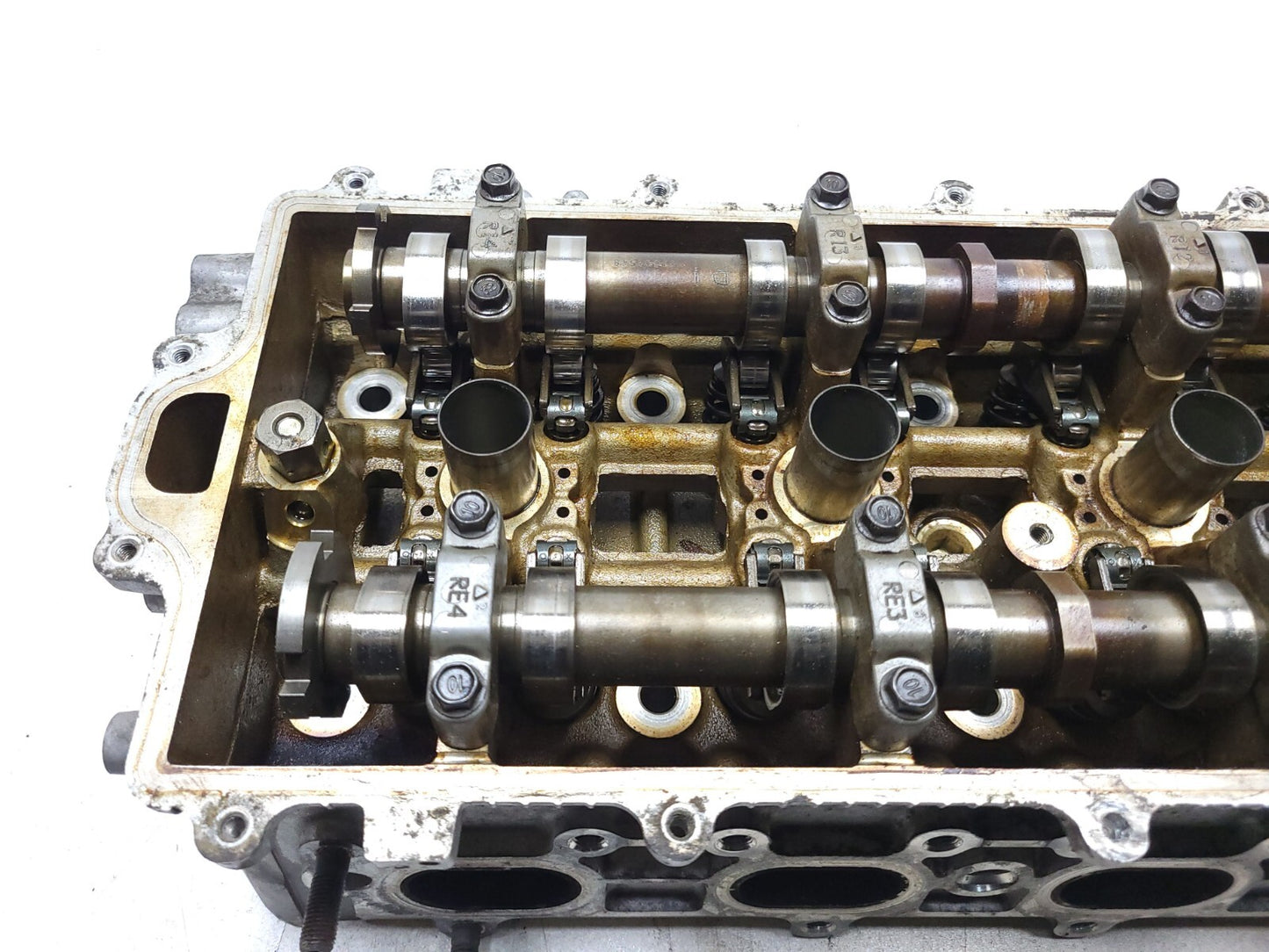 09-12 Hyundai Genesis Engine Cylinder Head Left & Right Pair OEM 4.6l