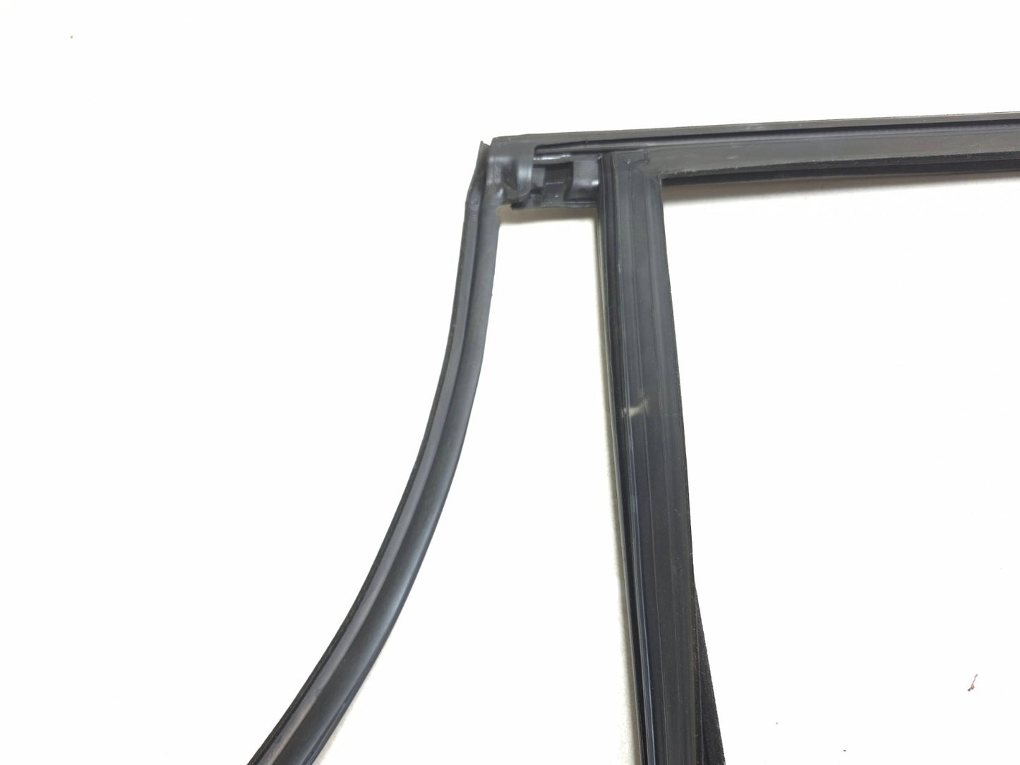 2017 Ford Focus Hatchback Rear Door Weatherstrip Seal Passenger Side Right OEM