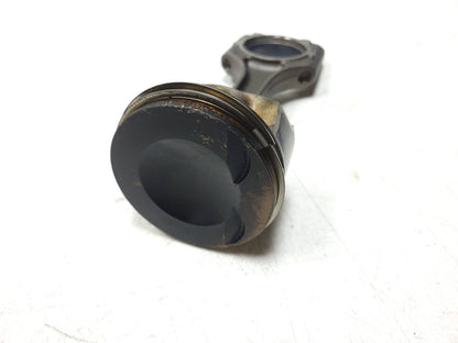 2009 Audi A4 Quattro Piston W/ Connecting Rod 4pcs  2.0t OEM
